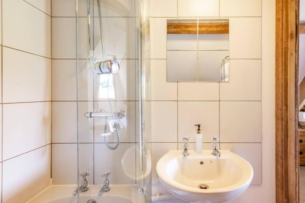 Beech Cottage, Spacious Rural Retreat Аск Екстер'єр фото